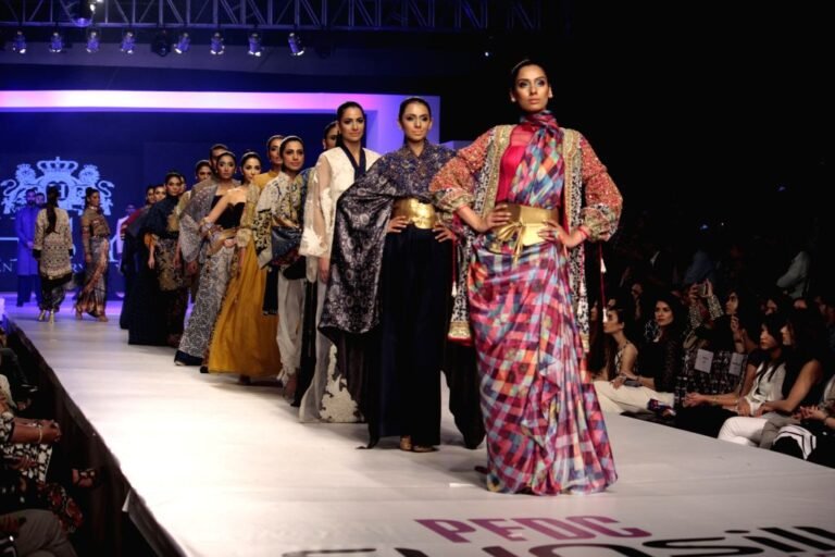 Pakistan Fashion Week 2025 A New Era of Style and Innovation